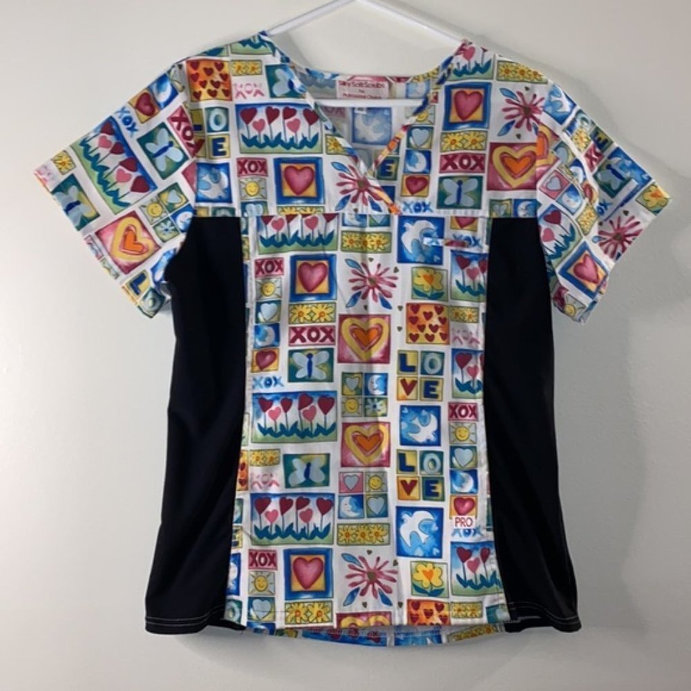 SILKY Soft Scrubs Pen Holder Stretchy Women's Scrub Top Love Hearts (Size XS)